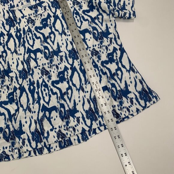 Boho Chic XS Blue & White Patterned Short Sleeve Top Button Back Boxy - Picture 7 of 7